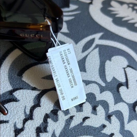 Gucci Tortoise Havana Green Sunglasses - Picture 7 of 9